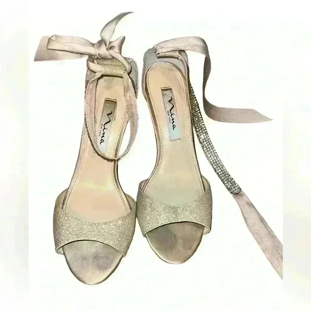 Nina New York Vinnie Strappy Dress Pumps with Ties Size 6